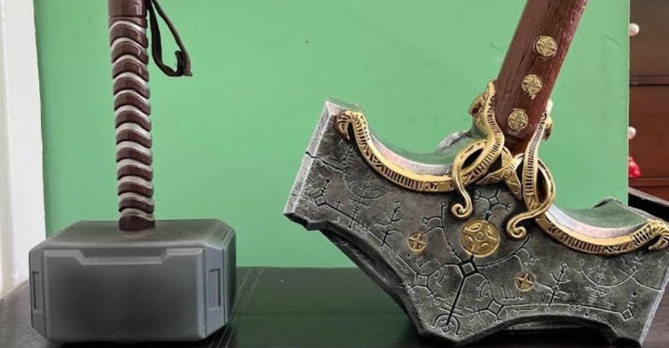 MCU Mjolnir vs God Of War Ragnarok Mjolnir