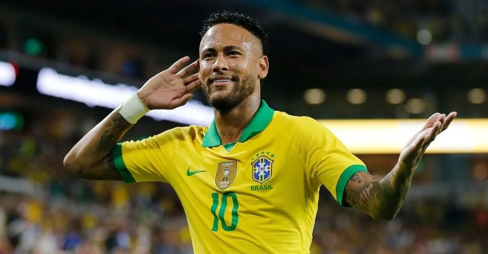 #18 Neymar - Most Popular Celebrities