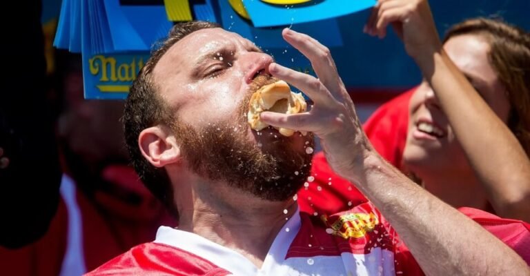 How Much Does Joey Chestnut Make