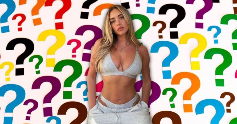 Who Are Anastasia Karanikolaou (Stassie Baby) Parents?