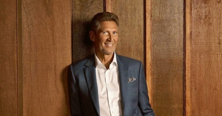 Why Is The Golden Bachelor Finale Not on Hulu?