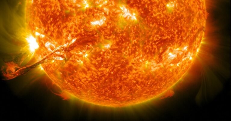 What Would Happen If the Sun Disappeared?
